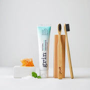 Grin Freshening Toothpaste & Twin Pack Bio Toothbrush Set-Grin Natural US